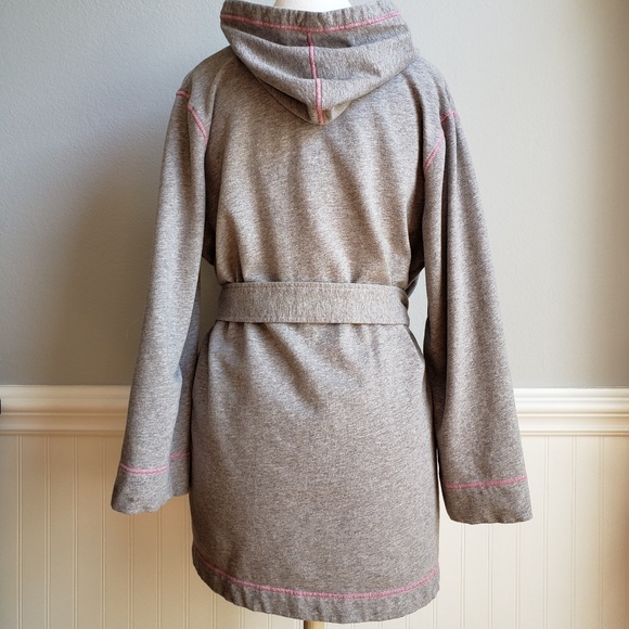 Bathrobe - Picture 3 of 6